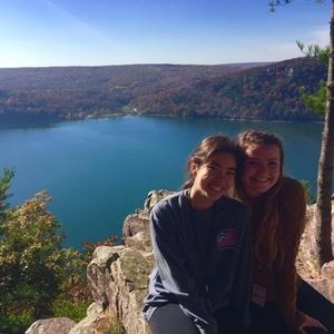 Meet your Posher, Samantha